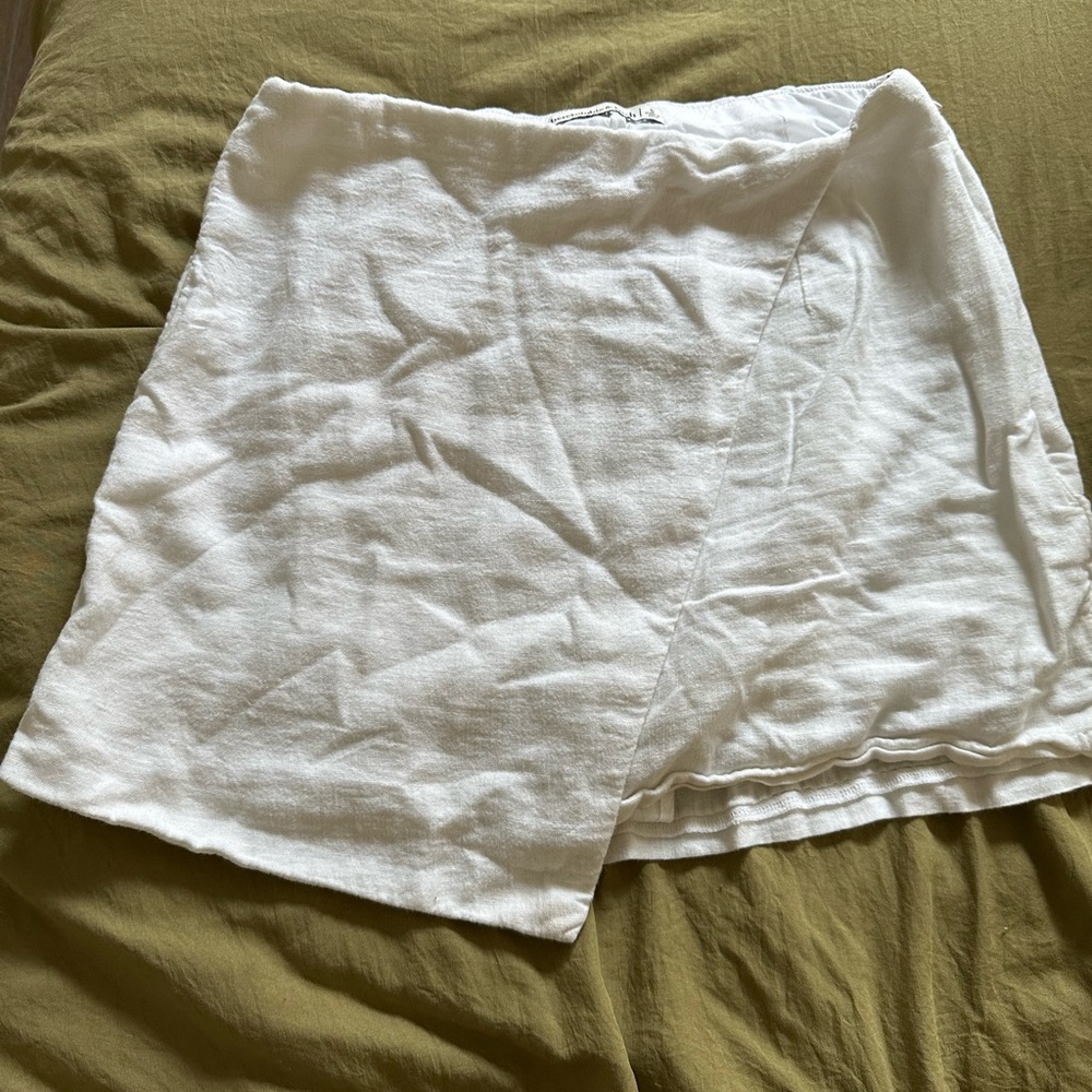Abercrombie & Fitch White Skort